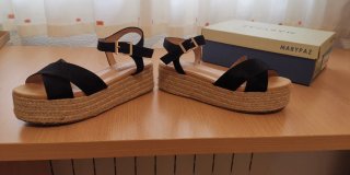 Sandalias esparto plataforma MARYPAZ negras