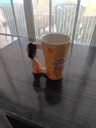 Taza grande de cerámica