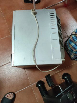 Horno Microondas Whirlpool MT 275