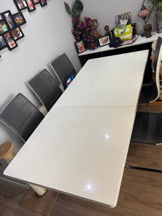 Mesa y 6 Sillas Comedor