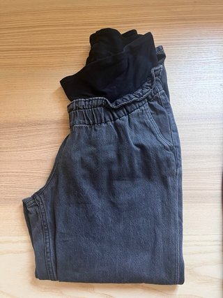 Pantalones de maternidad negros y azules
