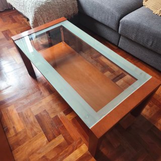 Mesa de salón madera y cristal