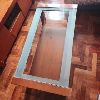 Mesa de salón madera y cristal
