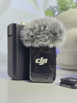 DJI Osmo Pocket 3 Creator Combo