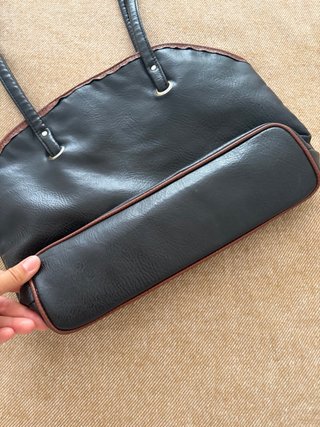 Bolso Moschino Negro Logo Metálico Y2K Vintage