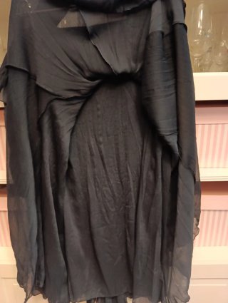 Falda Zara negra plisada