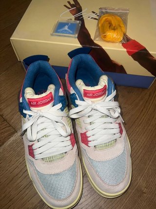 Jordan 4 Guava Ice Edición Limitada Talla 40