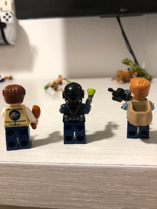 Minifiguras Lego Jurassic World 75920 y 75928