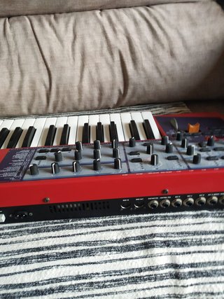 Clavia Nord Lead 2X Sintetizador Virtual