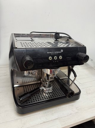 Cafetera Quality Espresso Ruby pro 1 año garantia