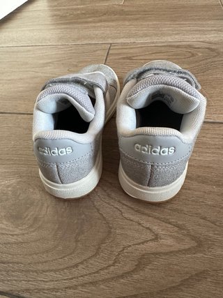 Zapatillas Adidas Gris Velcro Niños