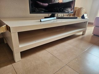 Mesa tv blanca (urge por mudanza)