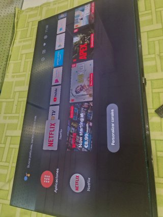 Televisor 65"