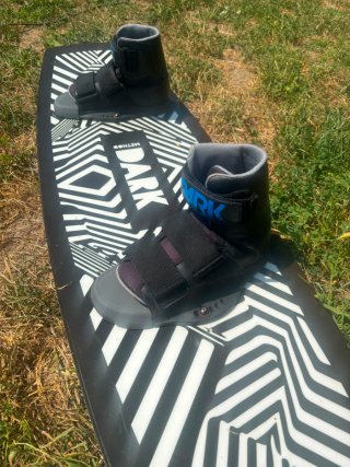 Tavola da wakeboard DARK METHOD 143cm