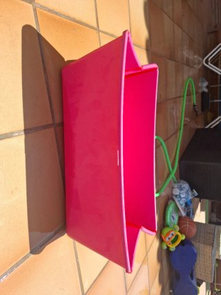 Bañera de bebé rosa