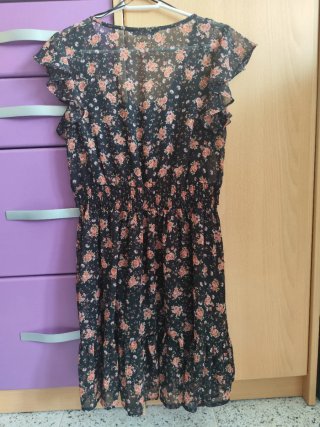Vestido de Stradivarius