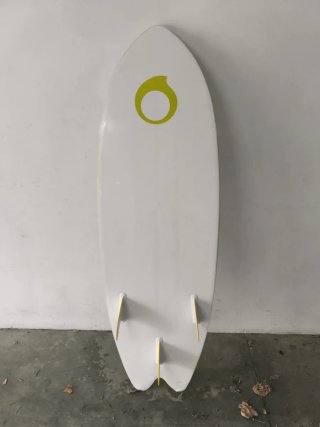 Tabla de surf 5.8 para niño.