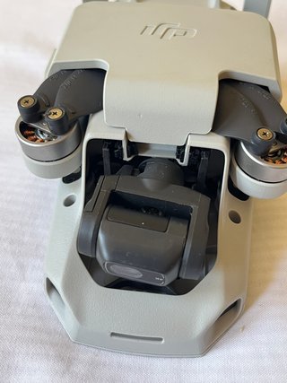 DJI Mini 2 Drone con Accesorios
