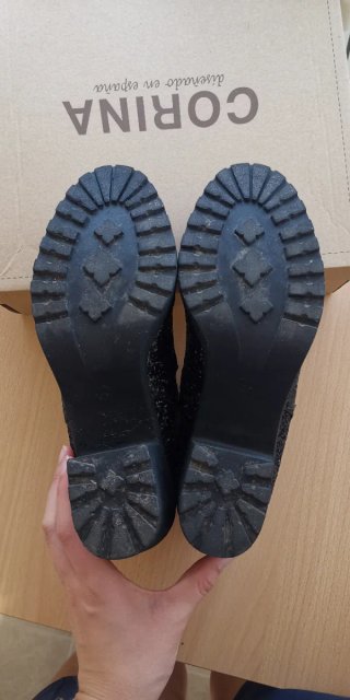 Botines negros purpurina CORINA