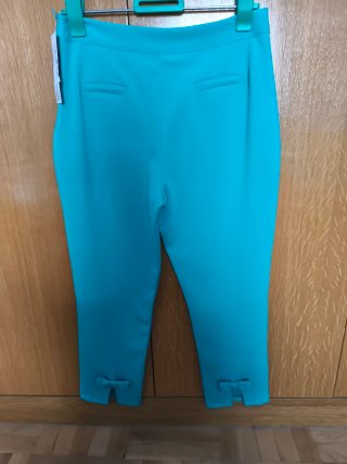 Camisa con cremallera color turquesa y pantalón L