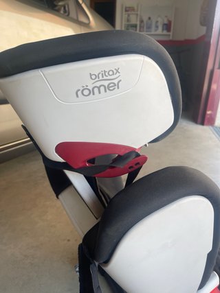 Silla coche Britax Römer mas elevador de regalo