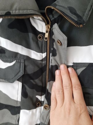 Chaleco acolchado camuflaje talla L