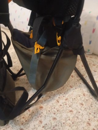 Silla porta bebé Deuter excursiones