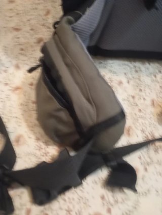 Silla porta bebé Deuter excursiones