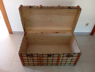 Baúl de tela a cuadros