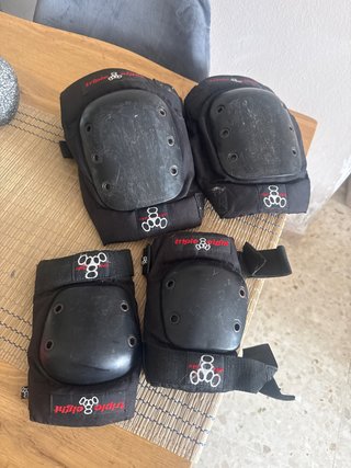 Protecciones Triple 8 Rodilleras y Coderas