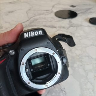 Cámara Nikon D5200 (sin objetivo)