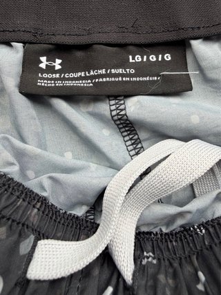 Pantalón corto Under Armour estampado