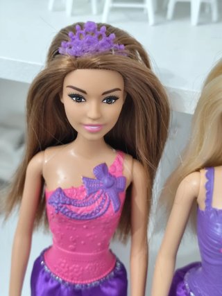 Confezione di Barbie Principessa Basic