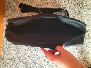 Maletín y funda portátil negra