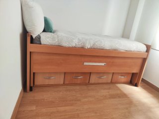 Cama nido de madera con cajones