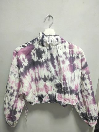 Chaqueta corta niña tie-dye