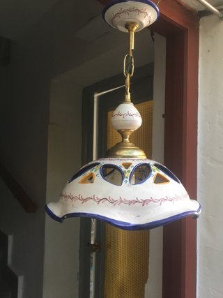 Lámpara techo cerámica azul y blanca de talavera