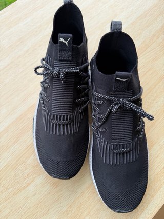 Zapatillas Puma Talla 46 Negras y Blancas