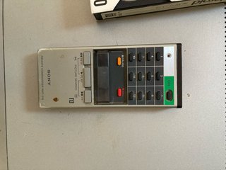 Betamax Sony SL-C30E PAL con 23 cintas y mando
