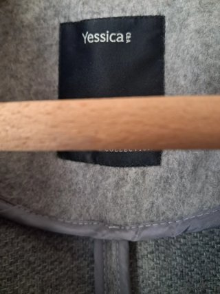 Abrigo Yessica gris talla 44