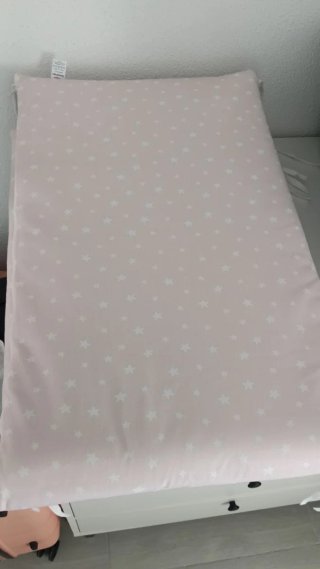 Chichonera cuna rosa estrellas