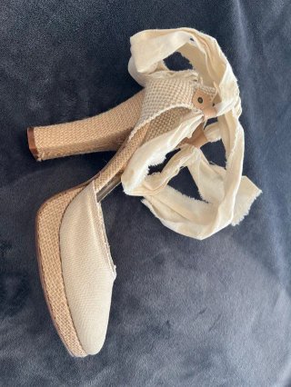 Sandalias de tela tacón verano Talla 40