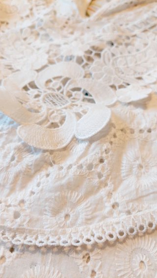 Camisa toquelada blanca