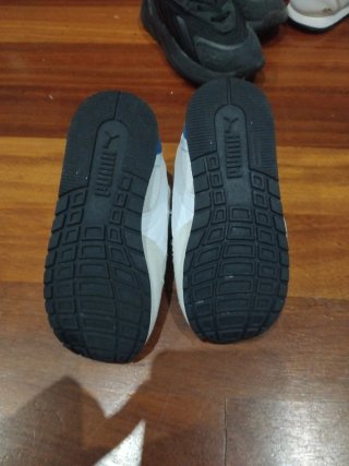 Zapatillas Puma niño Talla 25
