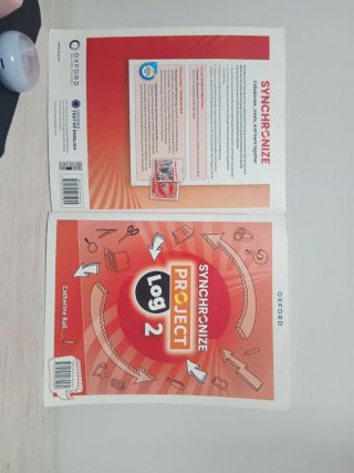 Synchronize 2 Students Book (Spain)
