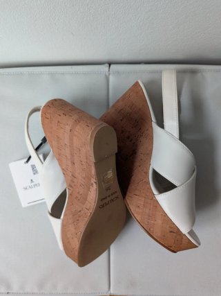 Sandalias Scalpers blancas talla 36