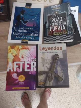 Diferentes títulos de libros