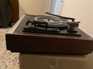 Tocadiscos Königer para reparar
