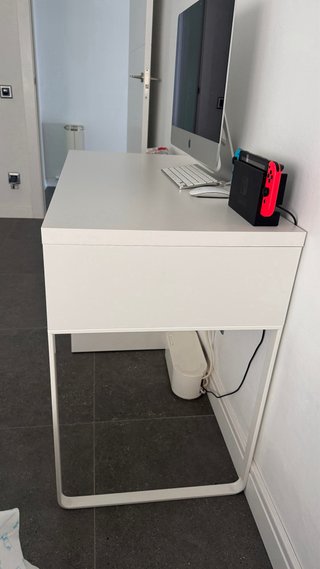 Escritorio blanco Ikea