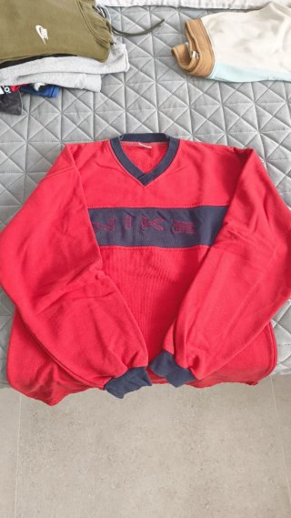 Sudadera Nike Vintage Roja y Azul